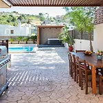 Villa Maria's Luxurious In