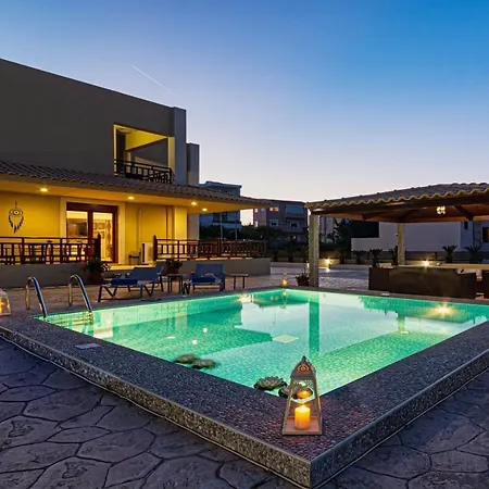 Maria's Luxurious In *