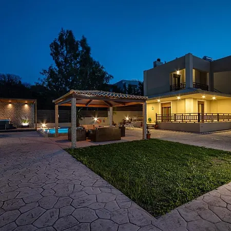 Villa Maria's Luxurious In *