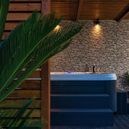 Maria's Luxurious In Villa Koskinou (Rhodes)