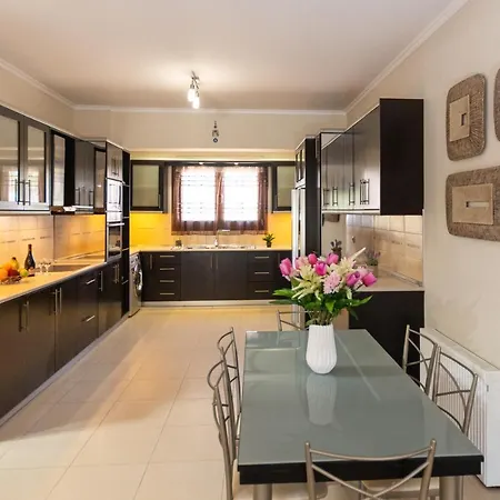 Maria's Luxurious In