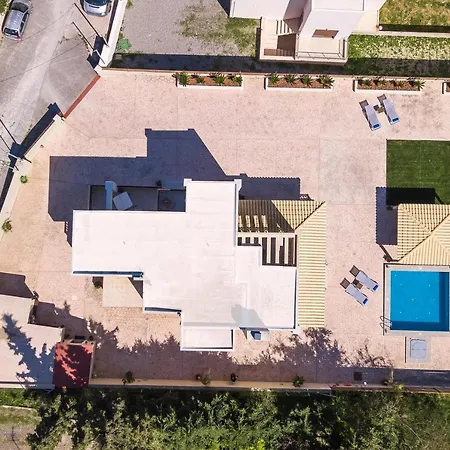 Maria's Luxurious In * Koskinou