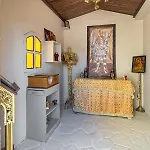 Maria's Luxurious In