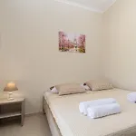 Maria's Luxurious In
