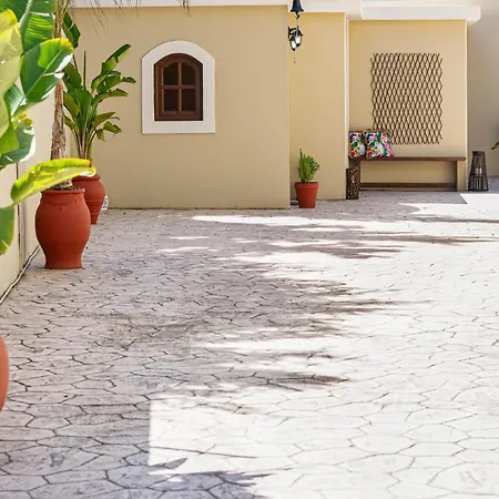 Maria's Luxurious In Villa Koskinou (Rhodes)