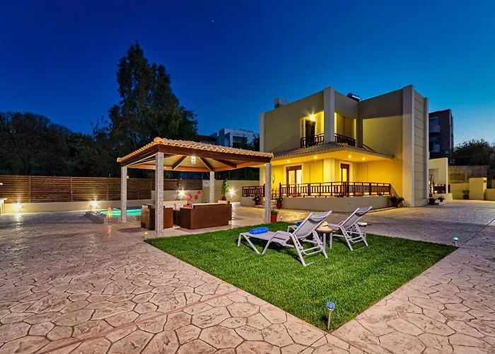 Maria's Luxurious In Villa *