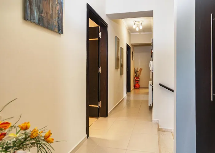 Maria's Luxurious In Villa Koskinou (Rhodes)