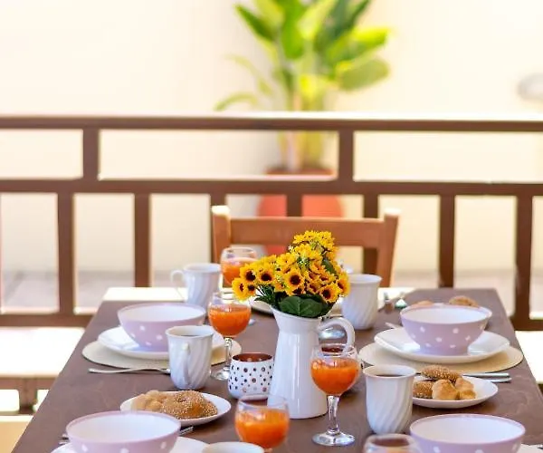 Villa Maria's Luxurious In *