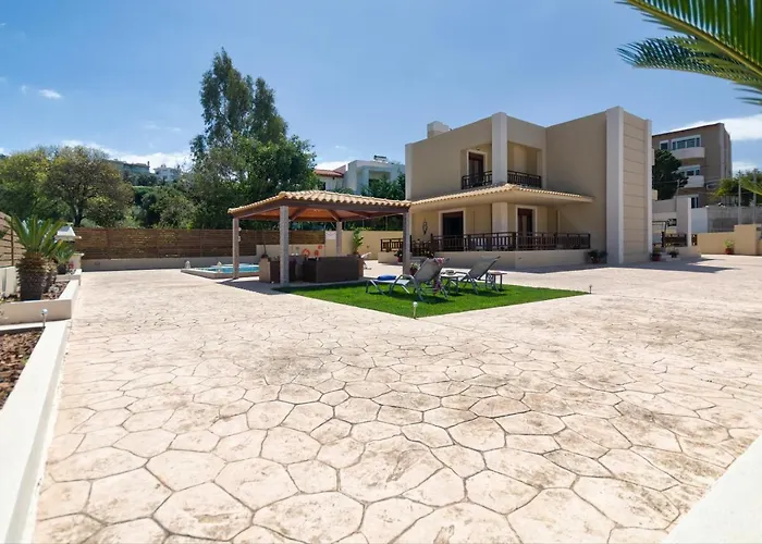 Villa Maria's Luxurious In *