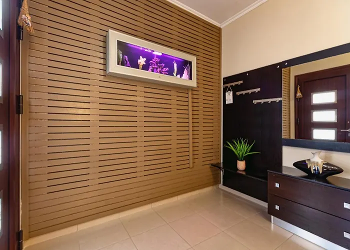 Maria's Luxurious In Villa Koskinou (Rhodes)