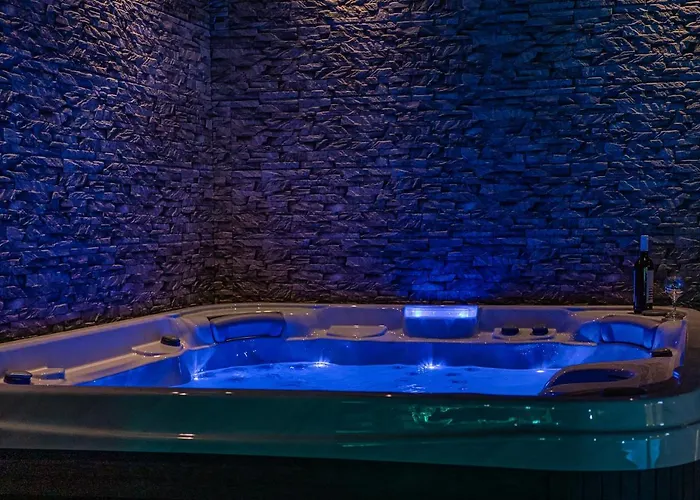 Maria's Luxurious In Villa