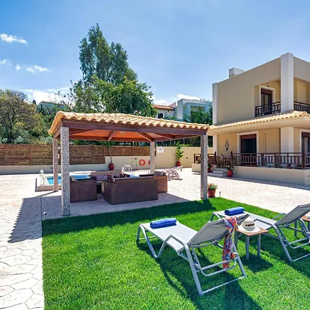 Maria's Luxurious In Villa Koskinou (Rhodes)
