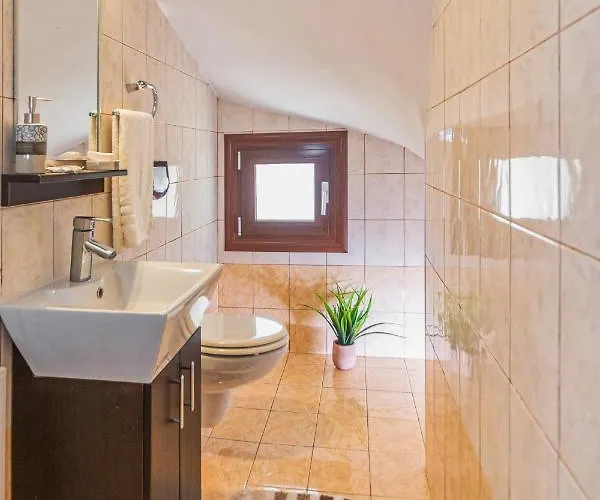 Maria's Luxurious In Koskinou (Rhodes)